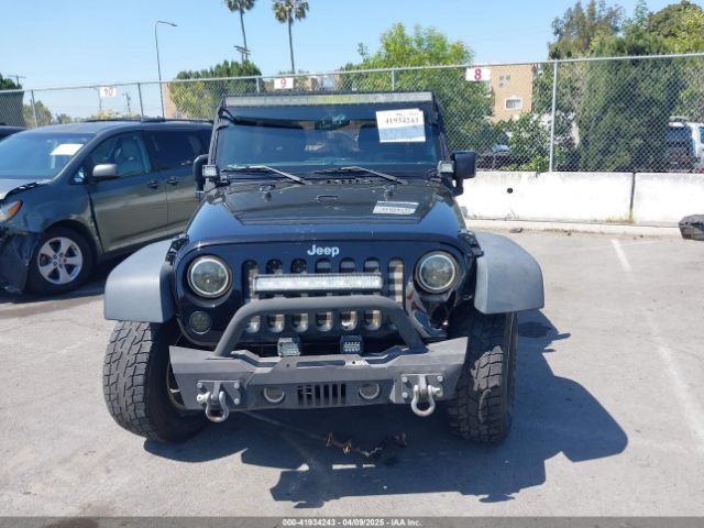 1C4BJWDGXHL692293 Jeep Wrangler Unlimited Sport