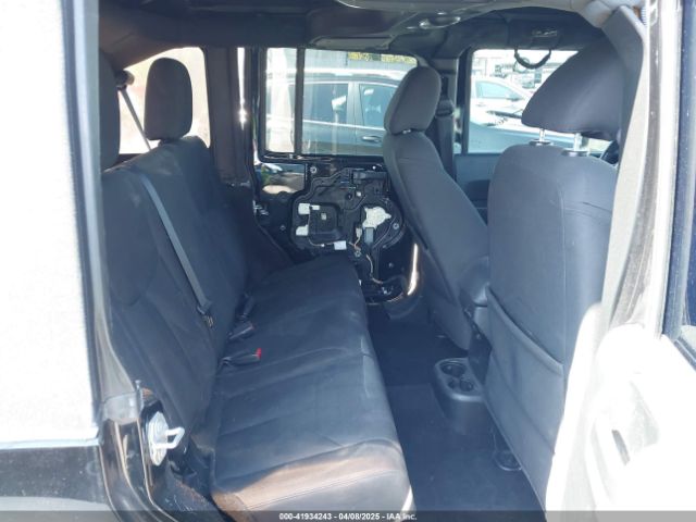 1C4BJWDGXHL692293 Jeep Wrangler Unlimited Sport