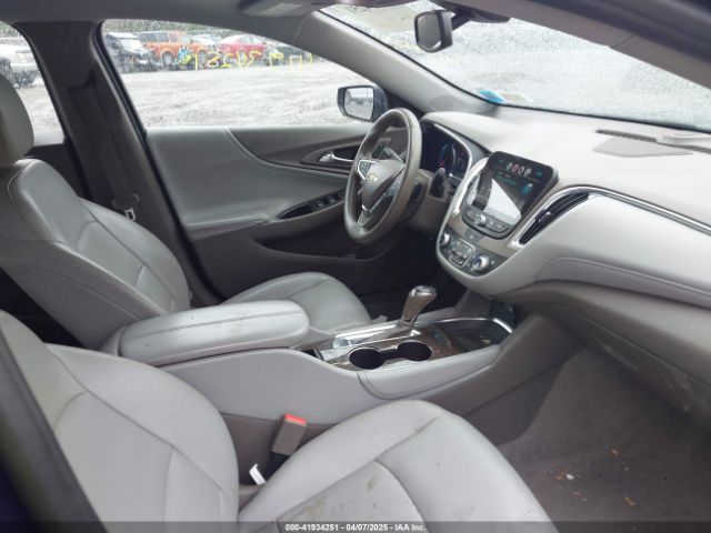 1G1ZH5SX3HF131691 Chevrolet Malibu Premier