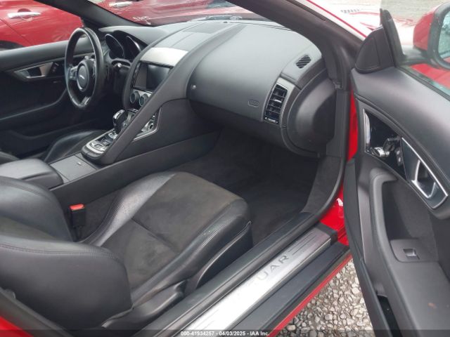SAJWA6ET8H8K44037 Jaguar F-type Premium