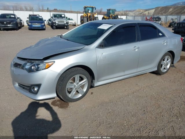 4T1BF1FK9EU418025 Toyota CAMRY SE