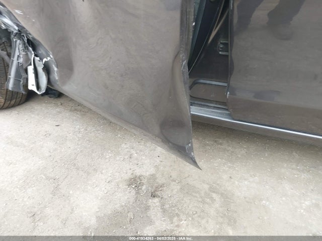 JTKKUPB44E1042798 Scion XD