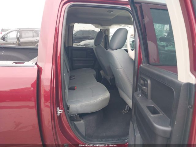 1C6RR6FG9JS285752 RAM 1500 Express  4x2 6'4 Box
