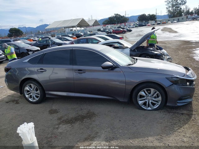 1HGCV1F19JA252086 Honda ACCORD LX