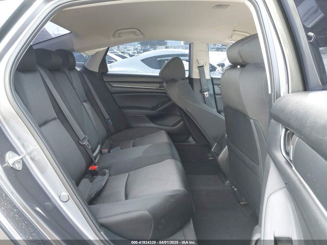 1HGCV1F19JA252086 Honda ACCORD LX