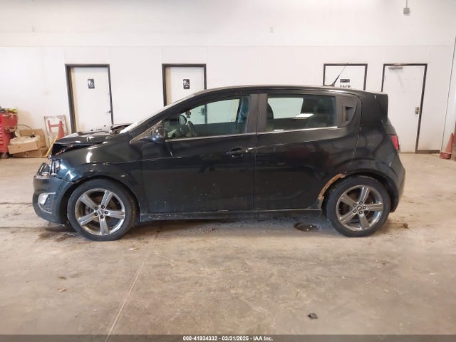 1G1JG6SB2E4209458 Chevrolet Sonic Rs Auto