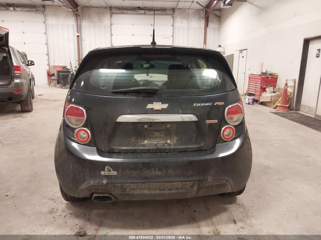 1G1JG6SB2E4209458 Chevrolet Sonic Rs Auto