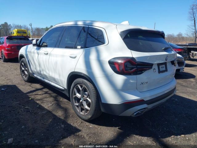 2022 BMW X3 WBX57DP03NN143634 Photo 2
