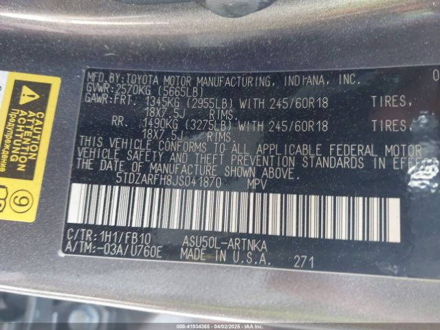 5TDZARFH8JS041870 Toyota Highlander Le