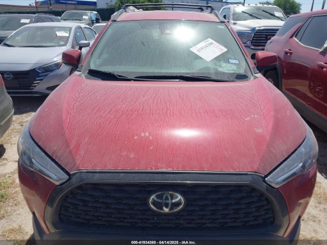 7MUCAAAG1NV035264 Toyota Corolla Cross Le