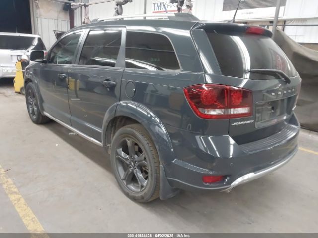 3C4PDCGG1JT429420 Dodge Journey Crossroad