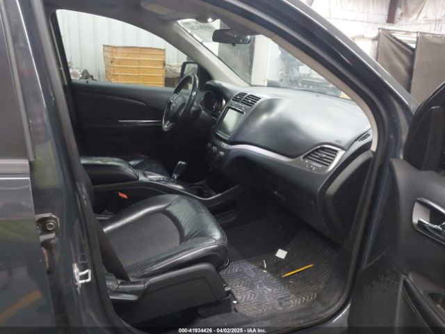 3C4PDCGG1JT429420 Dodge Journey Crossroad