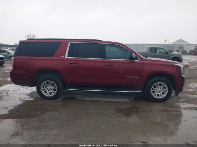1GKS1GKC7KR359595 GMC Yukon Xl Slt