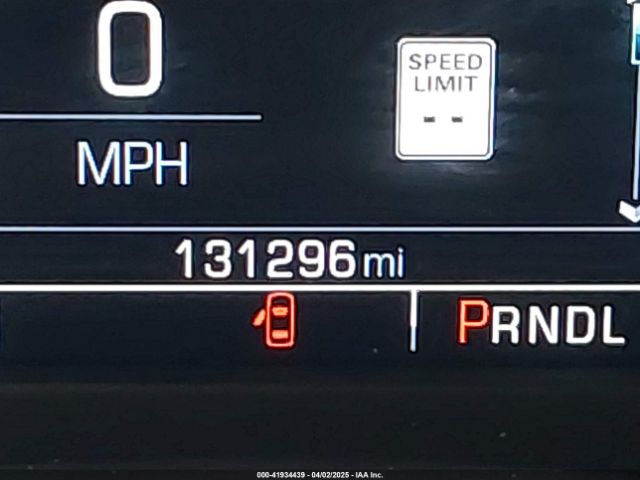 1GKS1GKC7KR359595 GMC Yukon Xl Slt