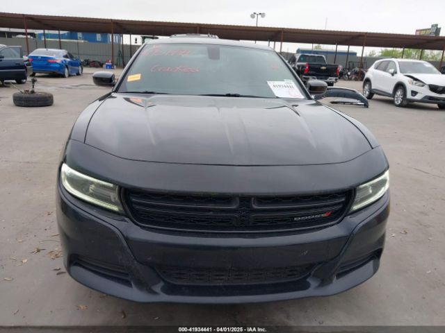 2C3CDXBG2KH579435 Dodge Charger Sxt Rwd