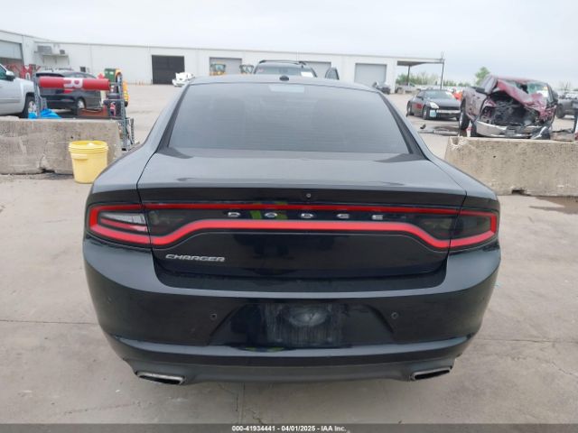 2C3CDXBG2KH579435 Dodge Charger Sxt Rwd