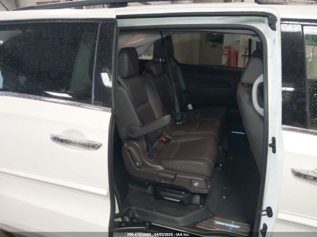 5FNRL6H96JB027498 Honda Odyssey Elite