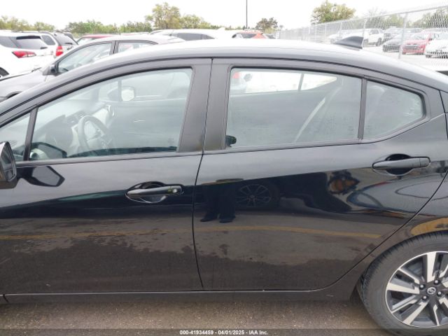 3N1CN8EV3ML851349 Nissan Versa