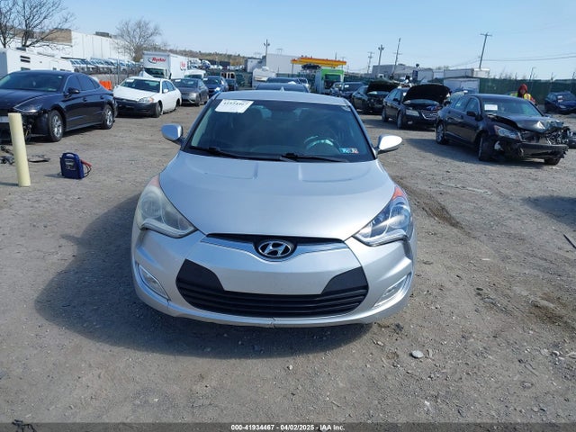 KMHTC6AD2HU306089 Hyundai Veloster