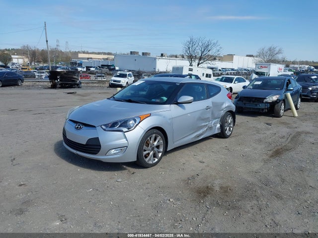 KMHTC6AD2HU306089 Hyundai Veloster