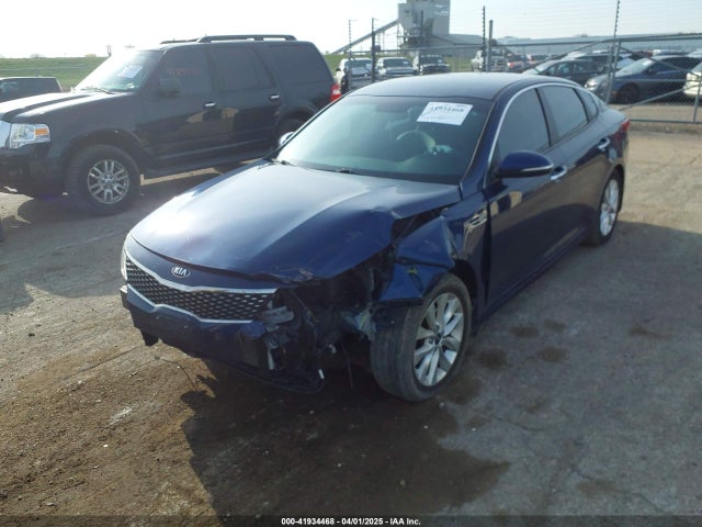 5XXGT4L35JG208250 KIA Optima S
