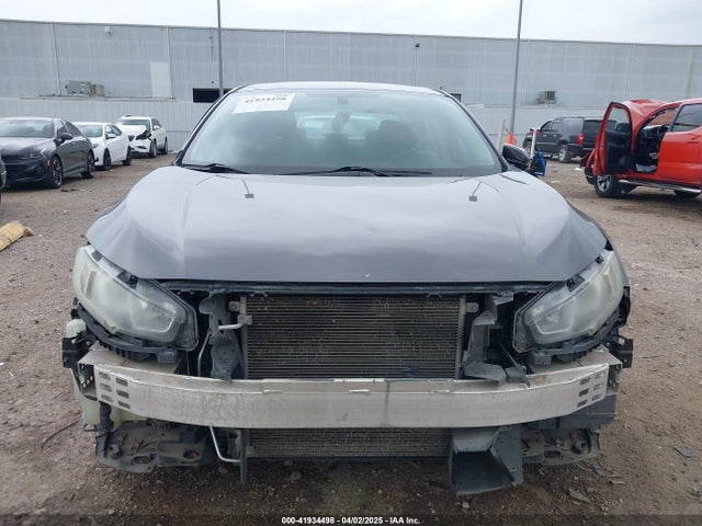 Honda CIVIC EX 2018 2HGFC2F79JH532881 Image 19
