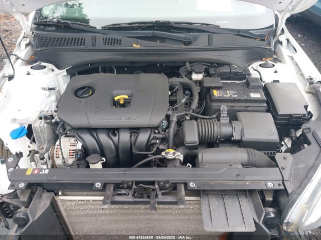 3KPF24AD6ME341090 KIA Forte Lxs