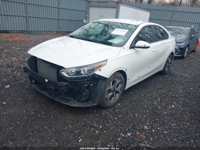 3KPF24AD6ME341090 KIA Forte Lxs