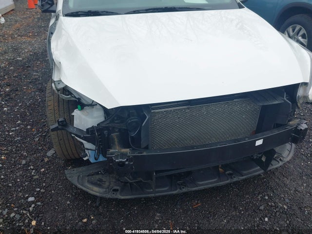 3KPF24AD6ME341090 KIA Forte Lxs