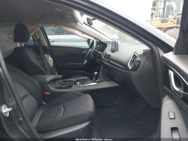 3MZBM1V72FM212765 Mazda Mazda3 I Touring