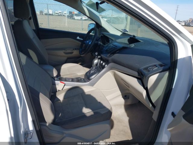 1FMCU0GX6EUD38695 Ford ESCAPE SE