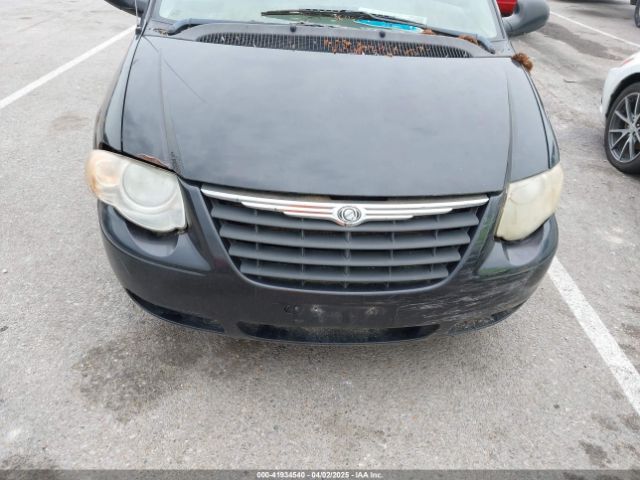 2006 CHRYSLER TOWN & COUNTRY 2A8GP54L46R836333 Photo 5