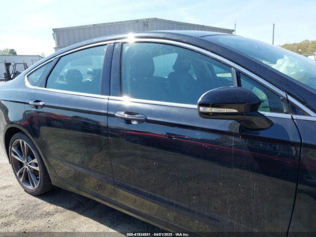 3FA6P0D96LR133693 Ford Fusion Titanium