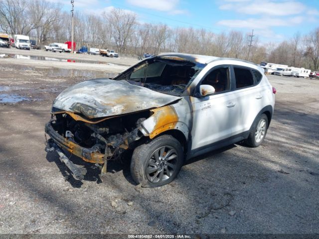 KM8J3CA44JU667772 Hyundai TUCSON SEL