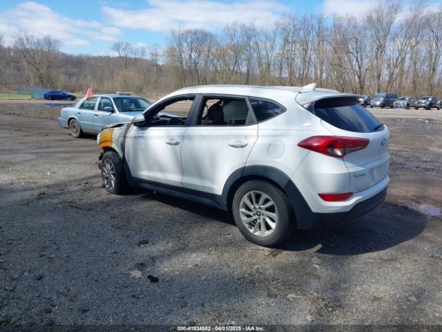 KM8J3CA44JU667772 Hyundai TUCSON SEL