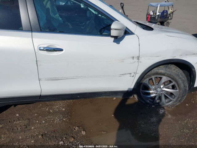 5N1AT2MV9EC781812 Nissan Rogue Sl