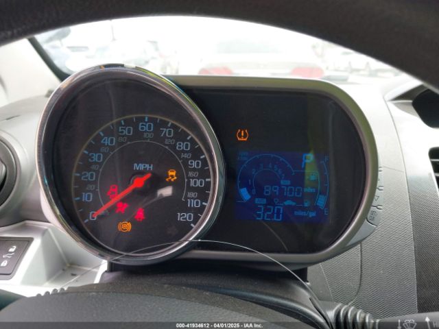 KL8CB6S96FC804566 Chevrolet Spark Ls Cvt
