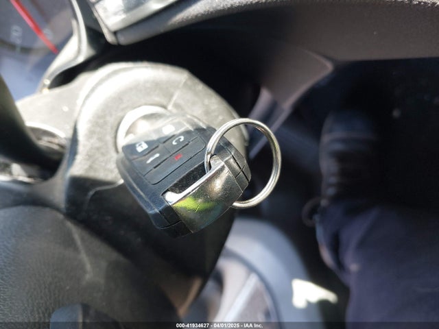 1G1105SA1HU153927 Chevrolet lcv -sidi: spark ignited direct injection, dcvcp, vvt: variable valve timing, e85 max, e0-e100, alum