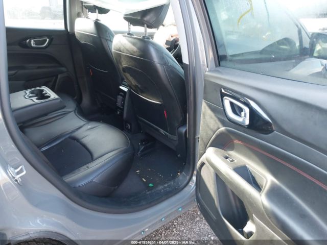 3C4NJDDB6NT170282 Jeep Compass Trailhawk 4x4