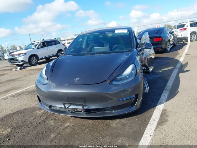 5YJ3E1EA4JF006036 Tesla Model 3 Long Range/mid Range