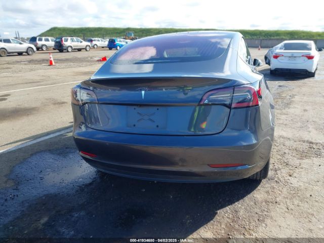 5YJ3E1EA4JF006036 Tesla Model 3 Long Range/mid Range