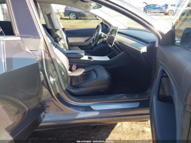 5YJ3E1EA4JF006036 Tesla Model 3 Long Range/mid Range