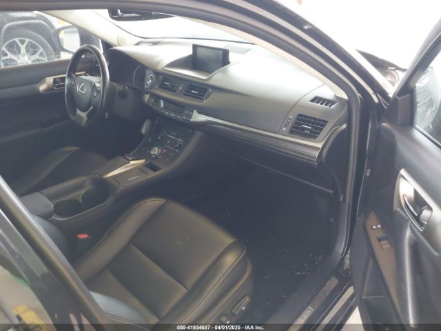 JTHKD5BH8H2290497 Lexus CT 200H