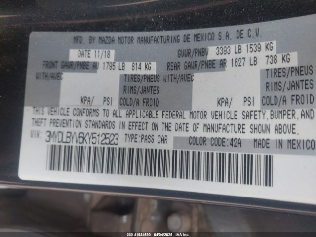 3MYDLBYV6KY512523 Toyota Yaris Xle