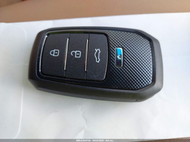 58AD21B14LU007428 Lexus ES 300H