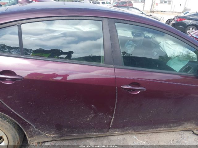 3KPFK4A71JE282715 KIA FORTE LX
