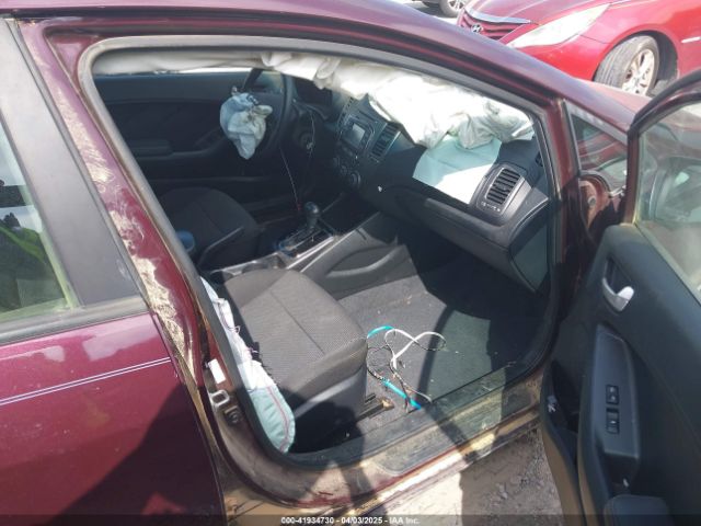 3KPFK4A71JE282715 KIA FORTE LX