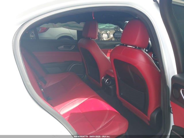 ZARFAMAN4K7621122 Alfa Romeo Giulia Rwd