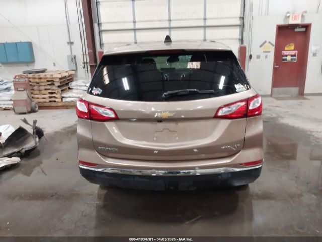 2GNAXSEV1J6248550 Chevrolet EQUINOX LT