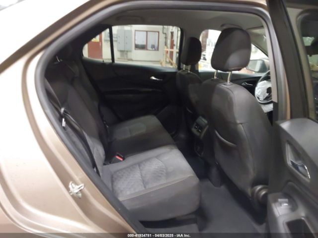2GNAXSEV1J6248550 Chevrolet EQUINOX LT
